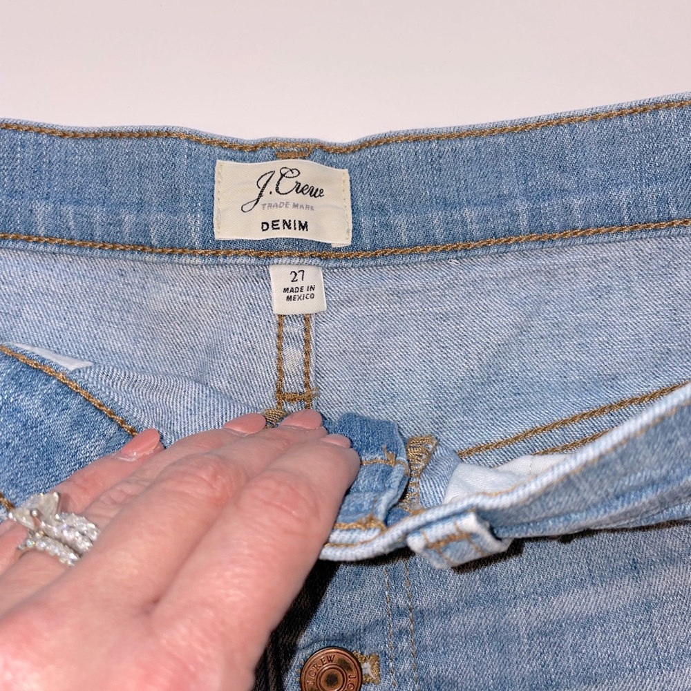 J. Crew button fly Jean shorts Size 27 - Picture 2 of 3